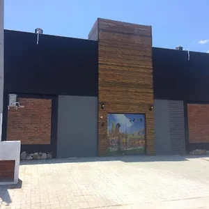  Estalagem Cais Container